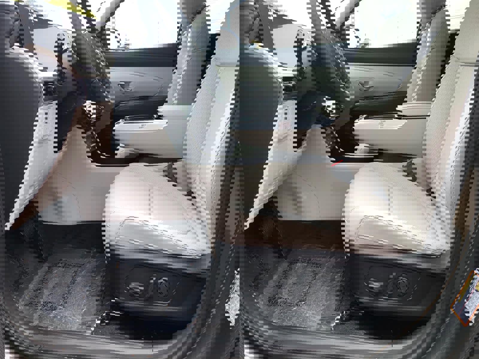 New 2026 Hyundai Tucson Limited image 26