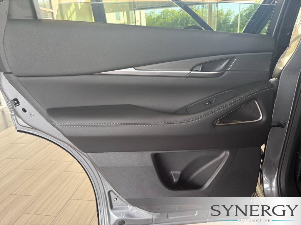 New 2027 INFINITI QX60 Luxe w/ Cargo Package FWD image 31
