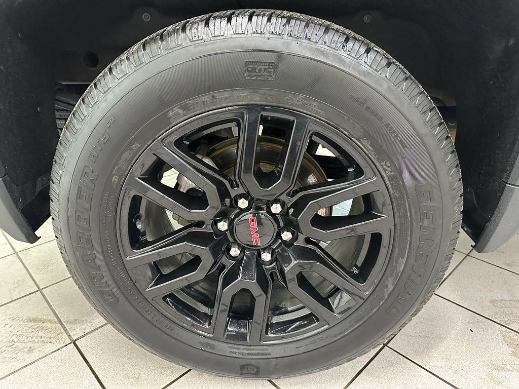 Certified 2023 GMC Sierra 1500 Pro w/ Graphite Edition AWD/4WD image 18