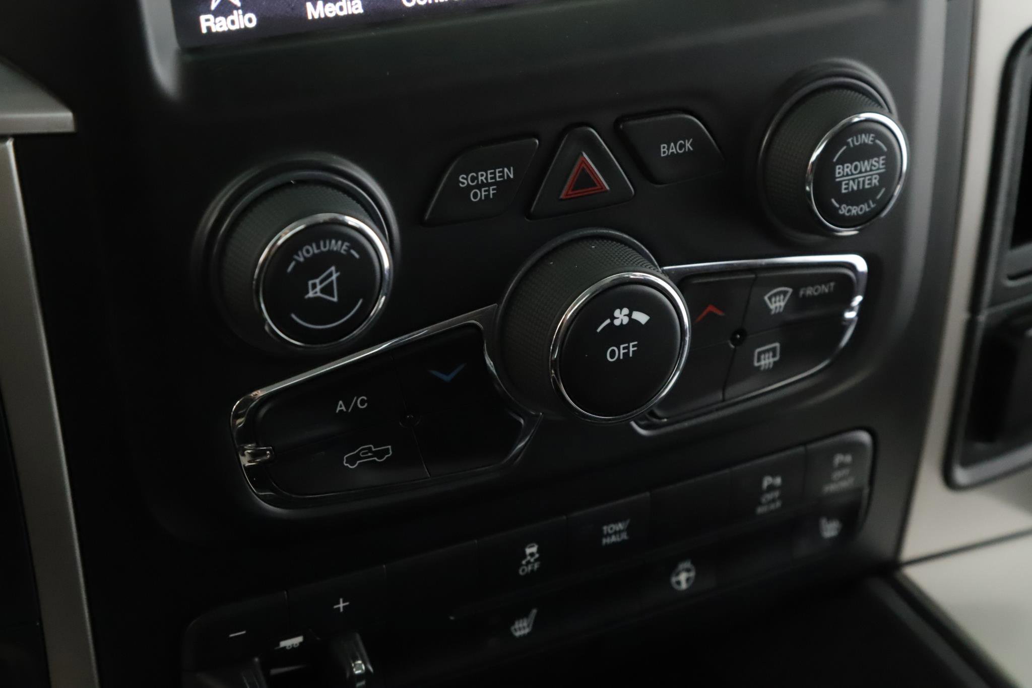 Used 2016 RAM 1500 Big Horn image 15