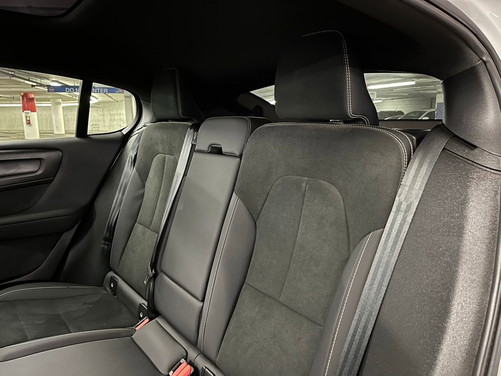 Used 2023 Volvo C40 P8 Recharge Ultimate w/ Protection Package Premier AWD/4WD image 20