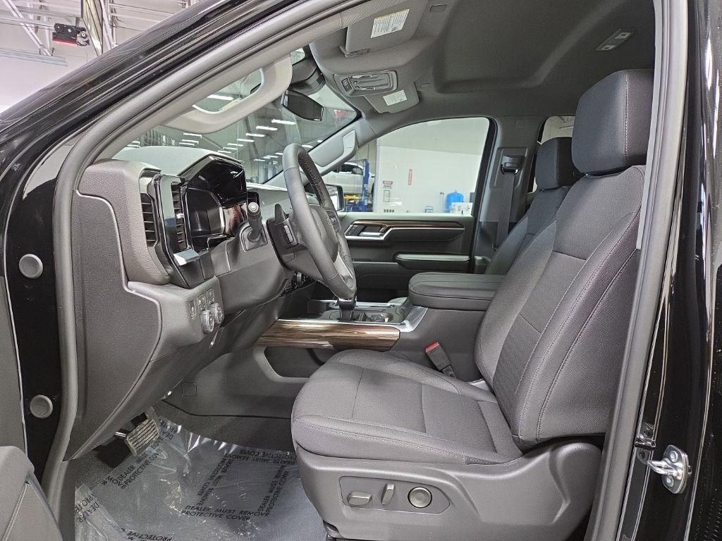 New 2026 Chevrolet Silverado 1500 RST image 9