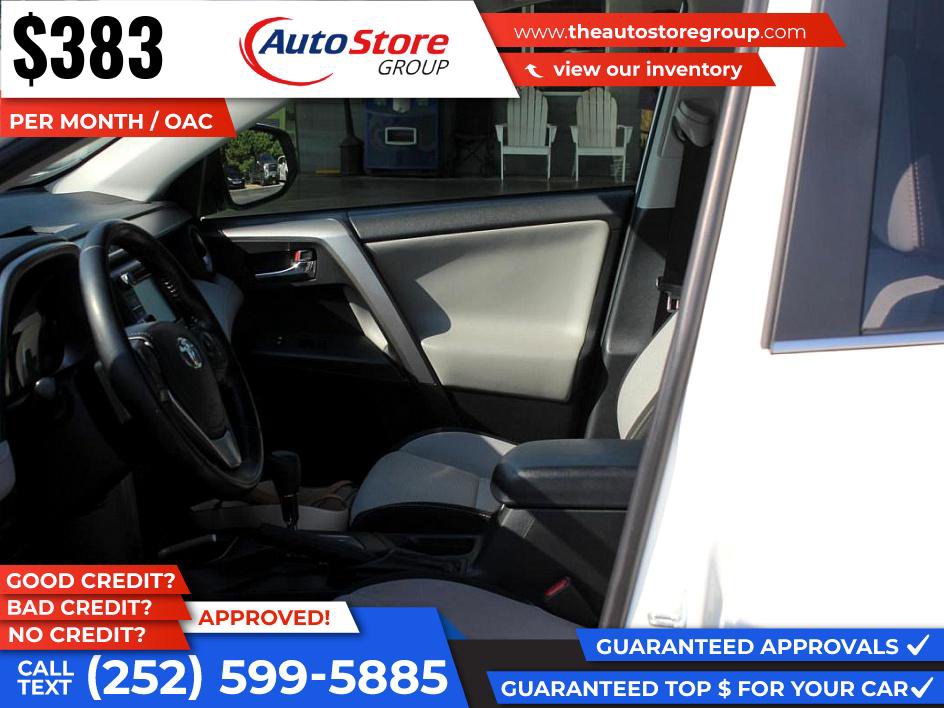 Used 2018 Toyota RAV4 XLE FWD image 12