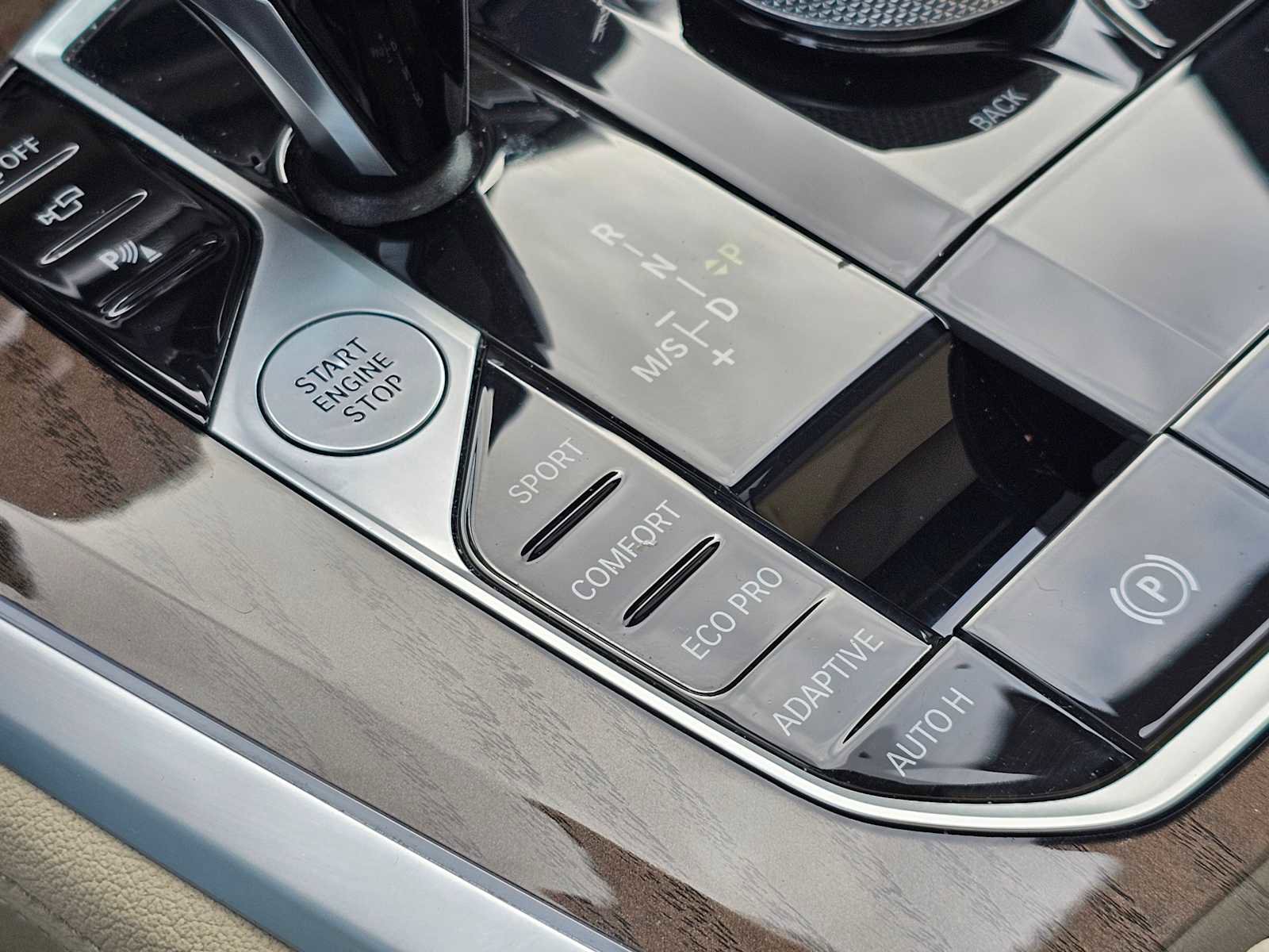 Used 2022 BMW X5 sDrive40i w/ Parking Assistance Package image 35