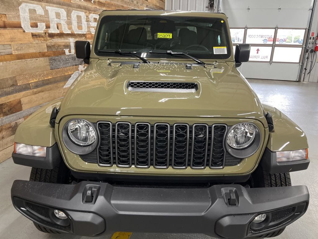 New 2026 Jeep Gladiator Sport AWD/4WD image 45
