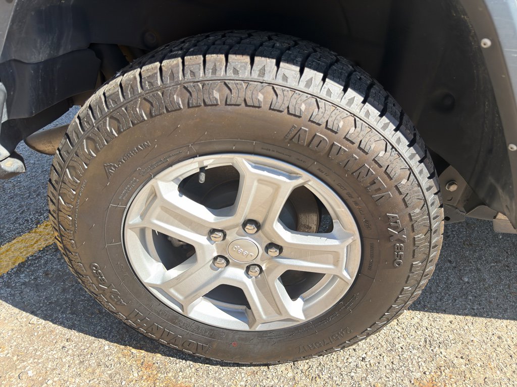 Used 2021 Jeep Wrangler Unlimited Sport image 23