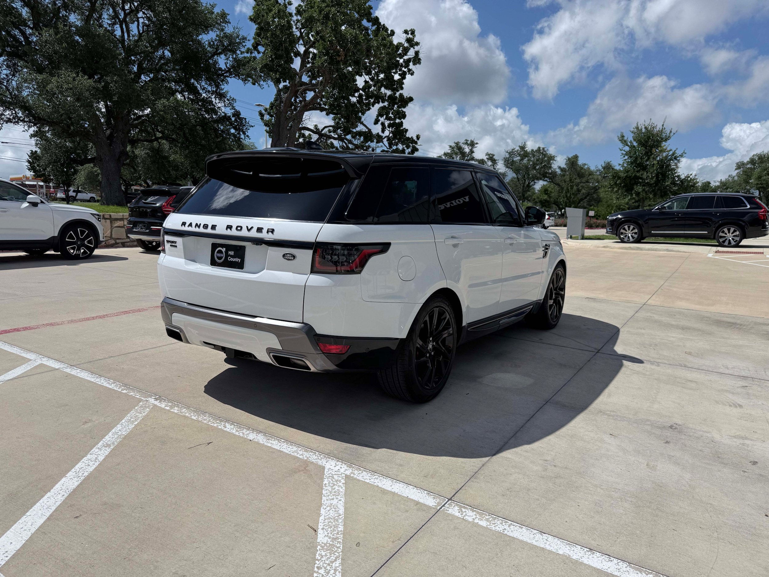 Used 2019 Land Rover Range Rover Sport HSE AWD/4WD image 6