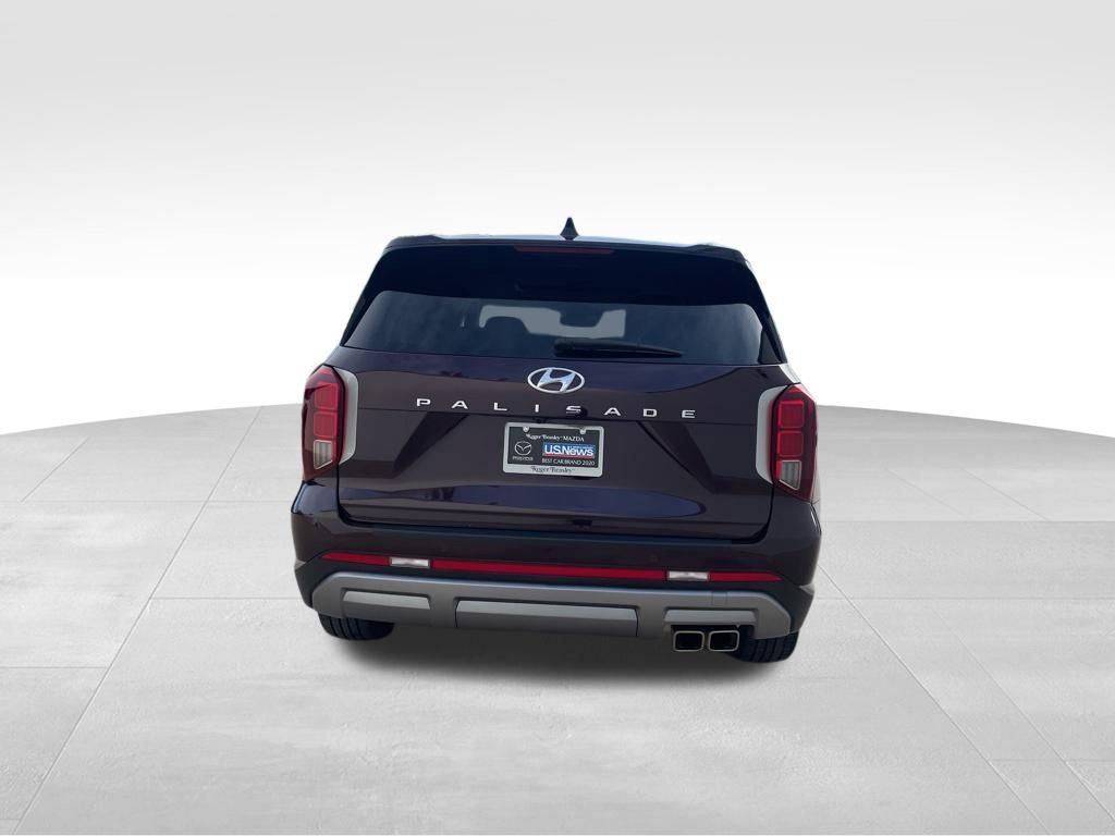 Used 2024 Hyundai Palisade SEL w/ Premium Package FWD image 6
