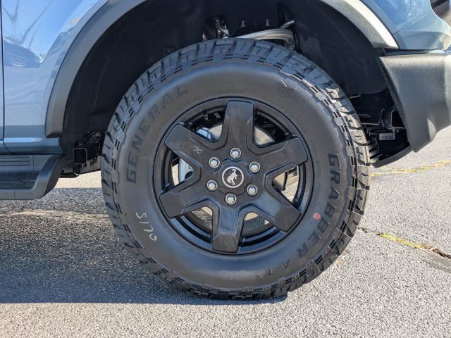 New 2025 Ford Bronco Outer Banks image 11