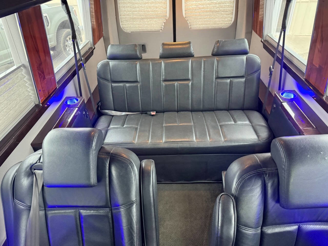 Used 2009 Dodge Sprinter 2500 image 19