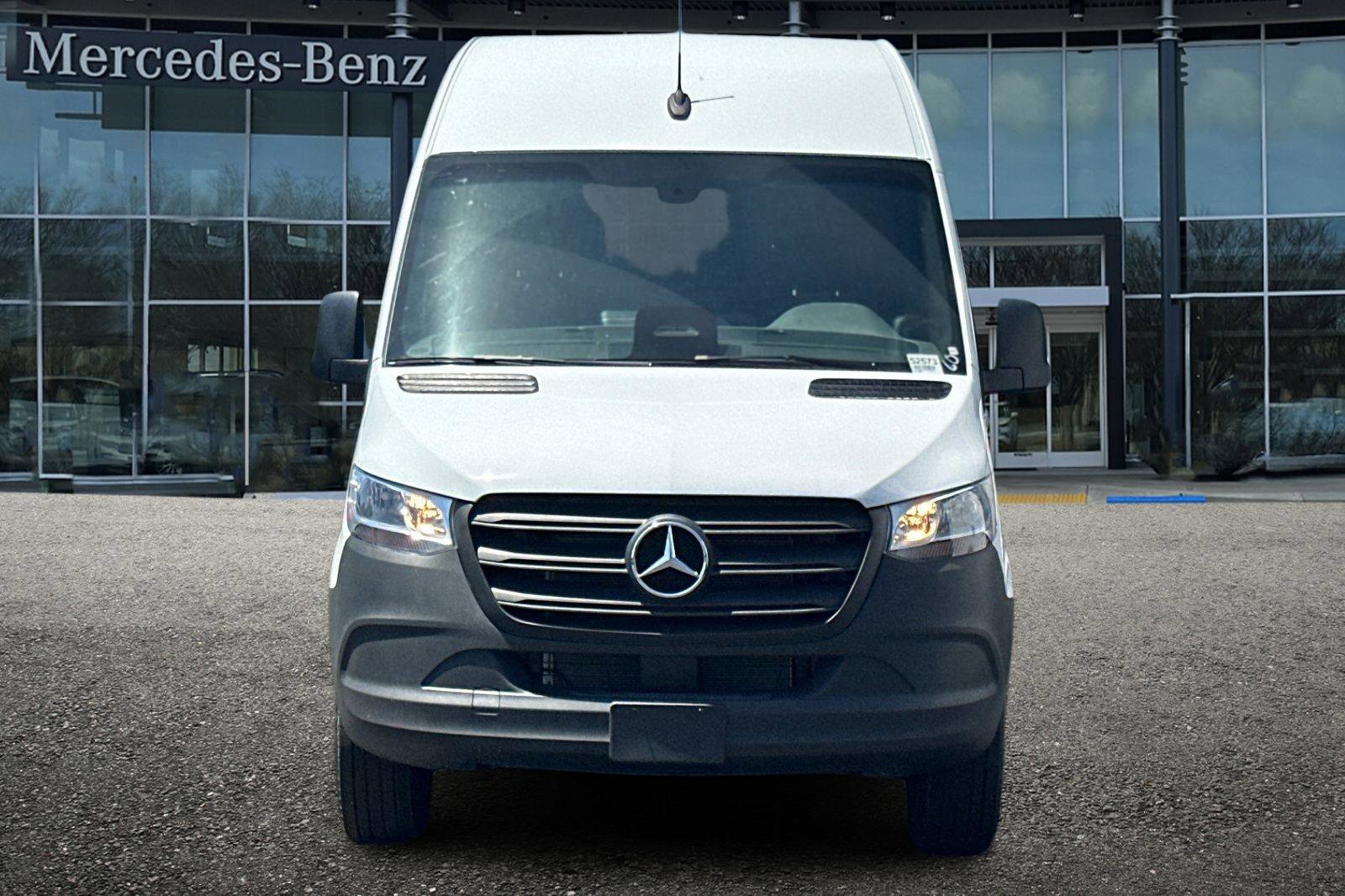 New 2025 Mercedes-Benz Sprinter 2500 image 9