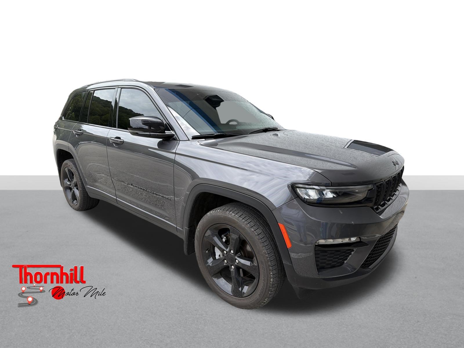 Used 2024 Jeep Grand Cherokee Limited w/ Black Appearance Package