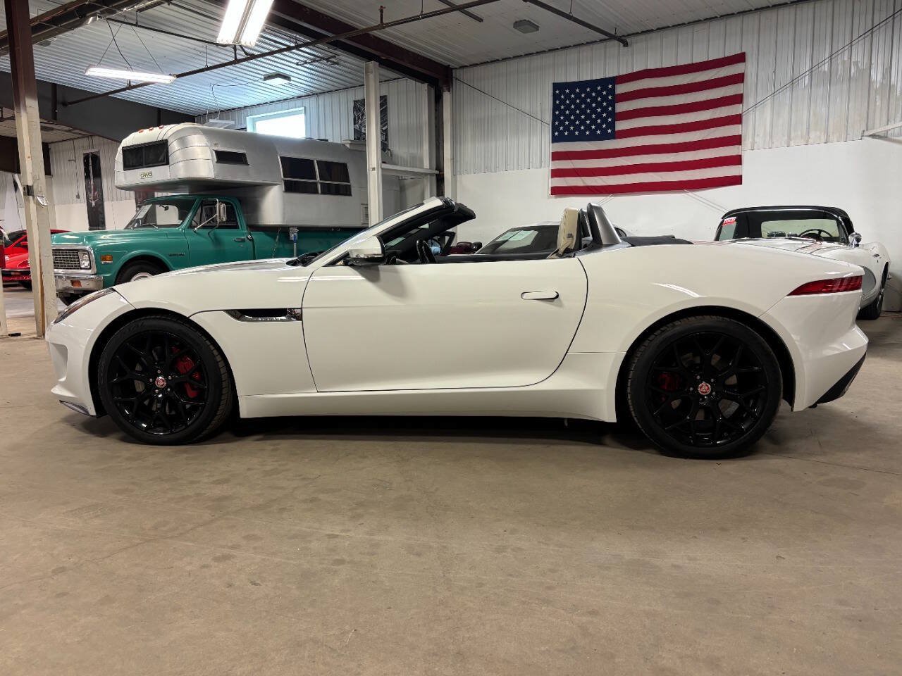 Used 2014 Jaguar F-TYPE Convertible RWD image 26