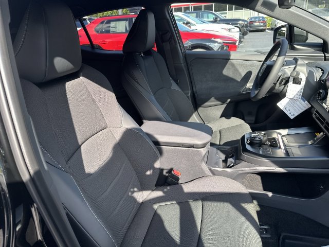 New 2026 Toyota C-HR AWD/4WD image 30