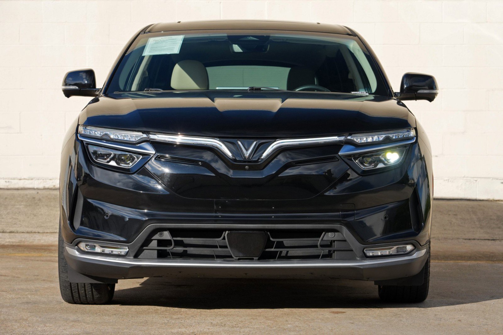 Used 2023 VinFast VF 8 Plus AWD/4WD image 6