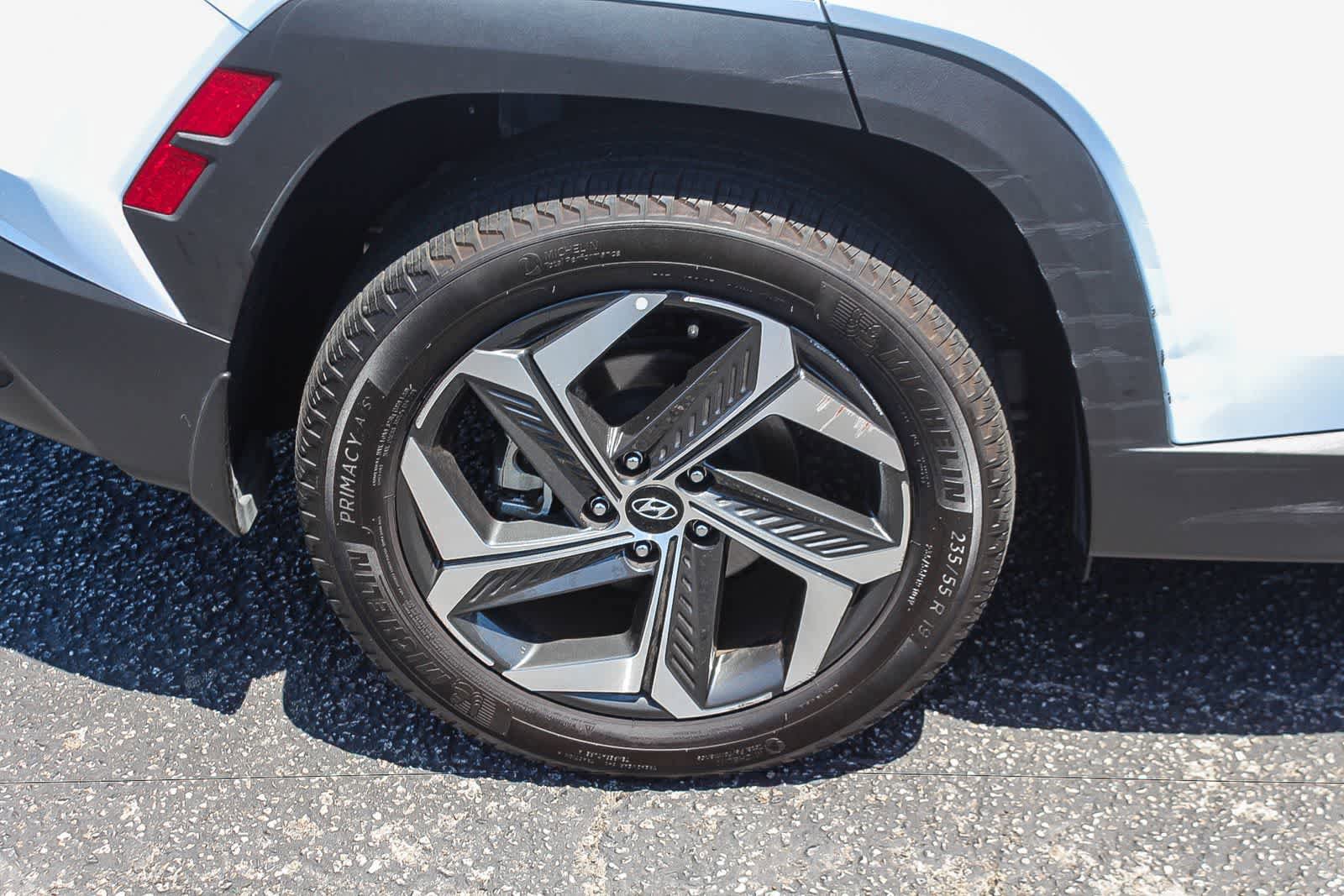 Certified 2023 Hyundai Tucson SEL w/ Convenience Package AWD/4WD image 9