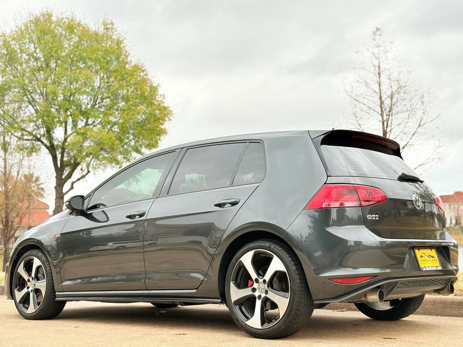 Used 2016 Volkswagen GTI S FWD image 5