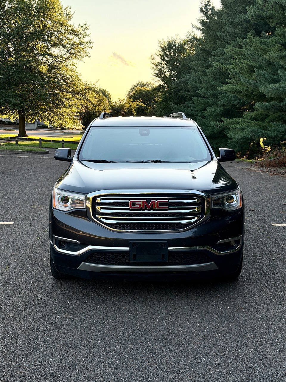 Used 2017 GMC Acadia SLT w/ LPO, Floor Liner Package AWD/4WD image 12