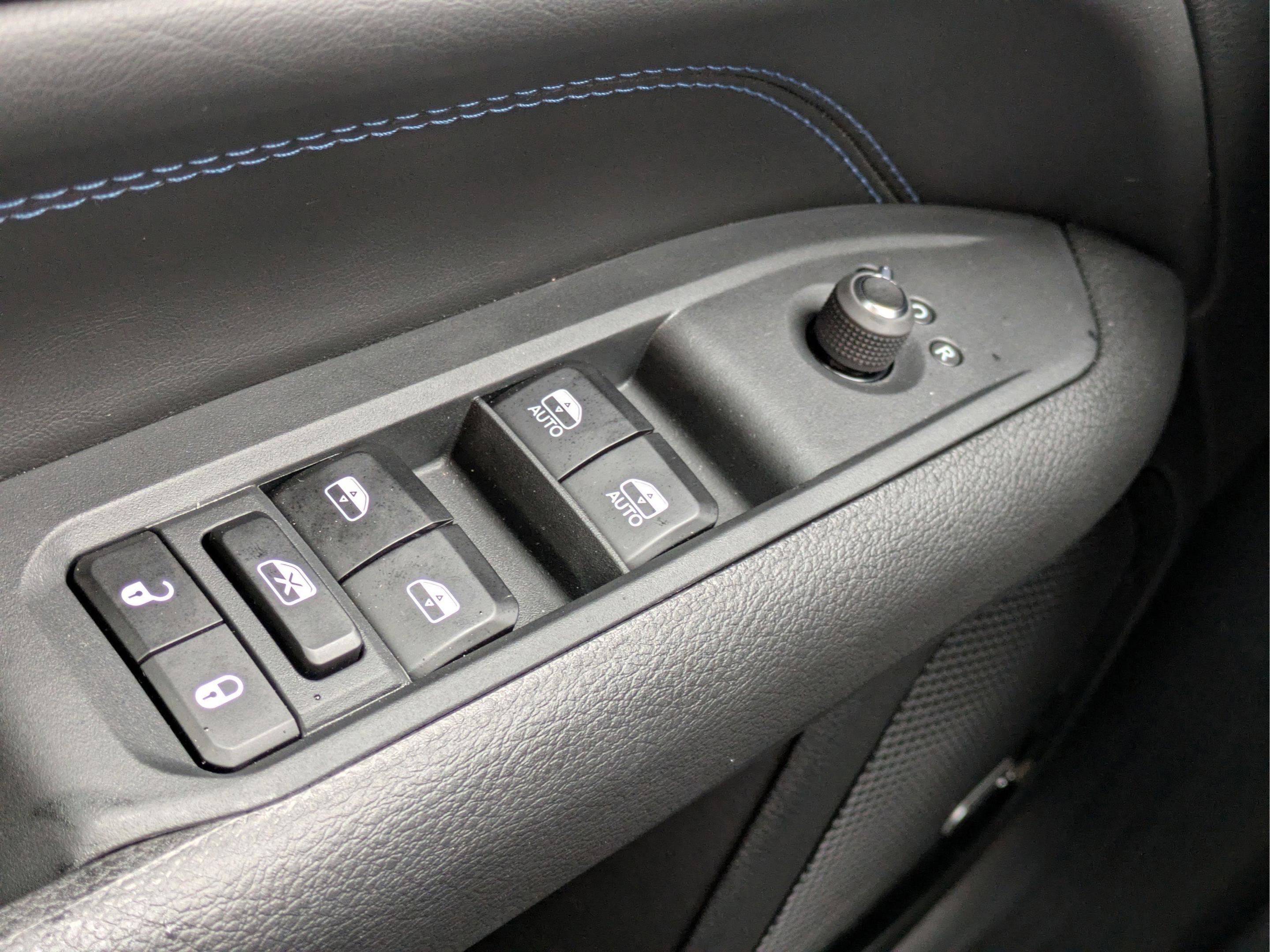 New 2026 Jeep Compass Latitude w/ Sun and Sound Group image 27