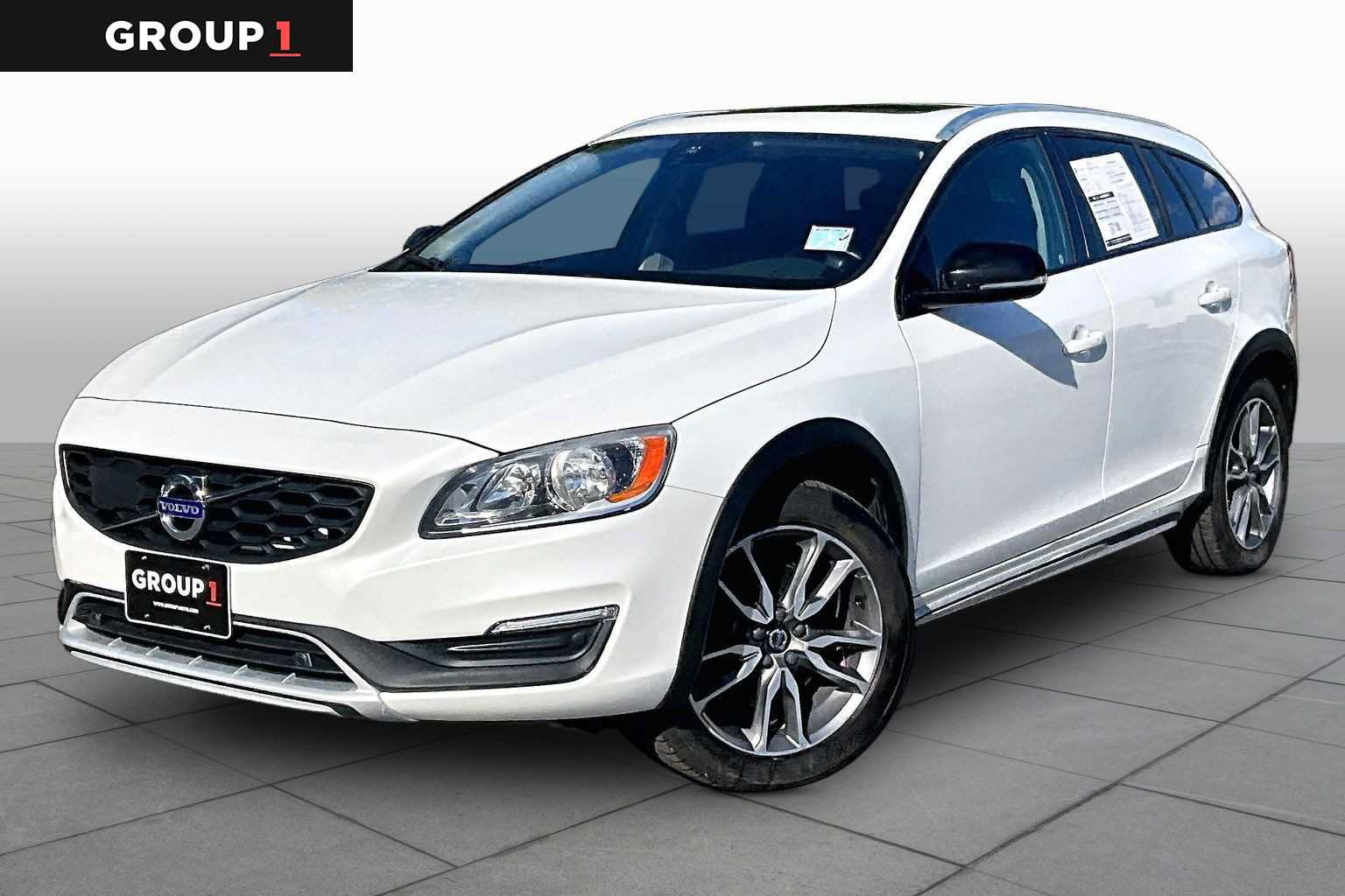Used 2018 Volvo V60 T5 Cross Country w/ Convenience Package