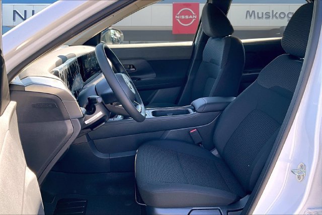 New 2026 Nissan Kicks S FWD image 7