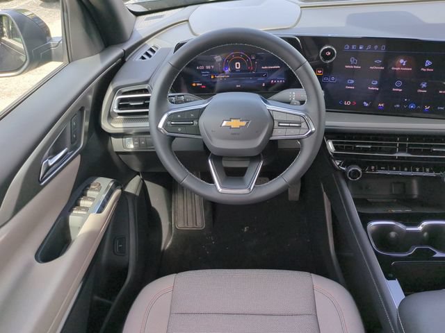 New 2026 Chevrolet Traverse LT w/ Driver Confidence Package FWD image 16