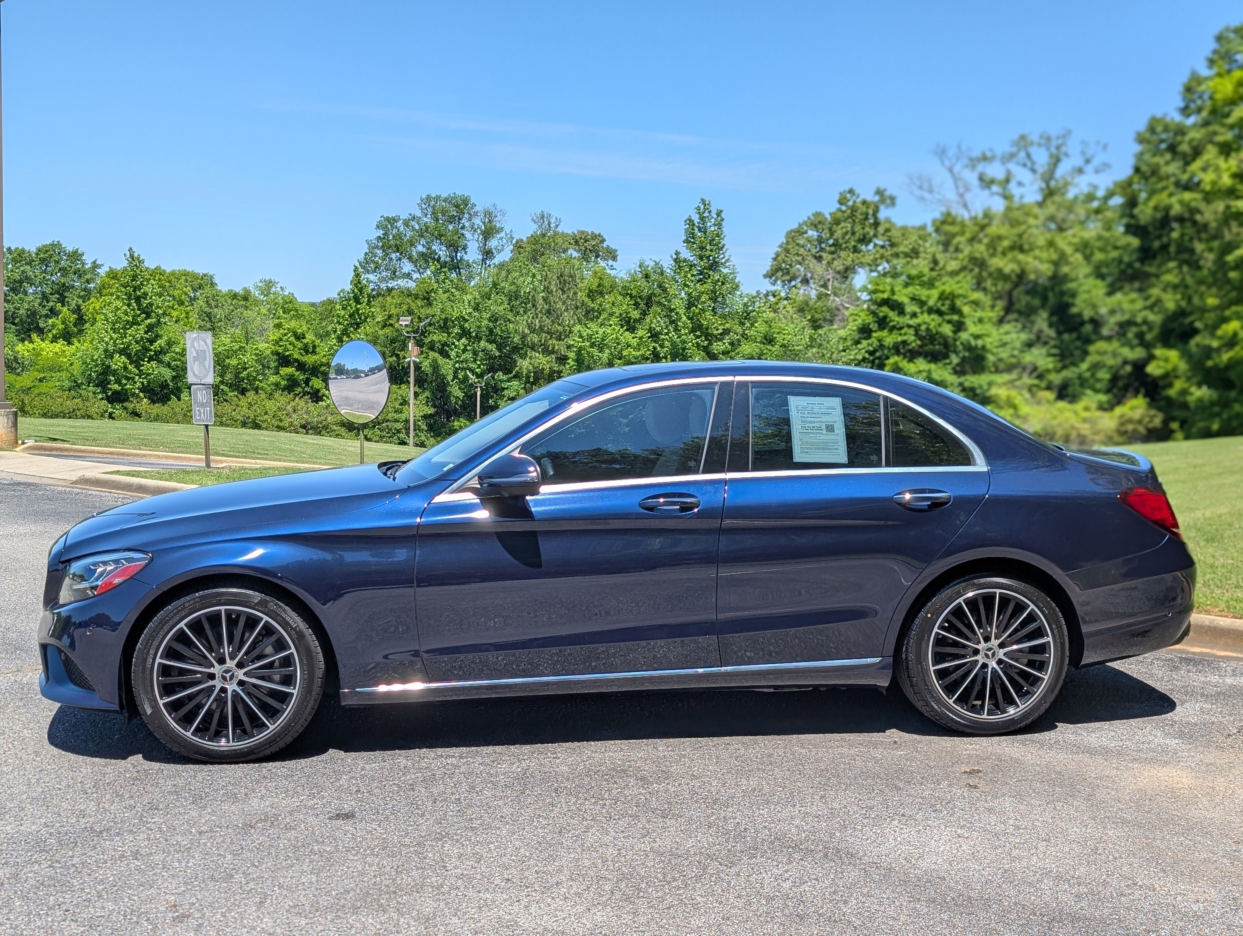 Used 2021 Mercedes-Benz C 300 Sedan image 6