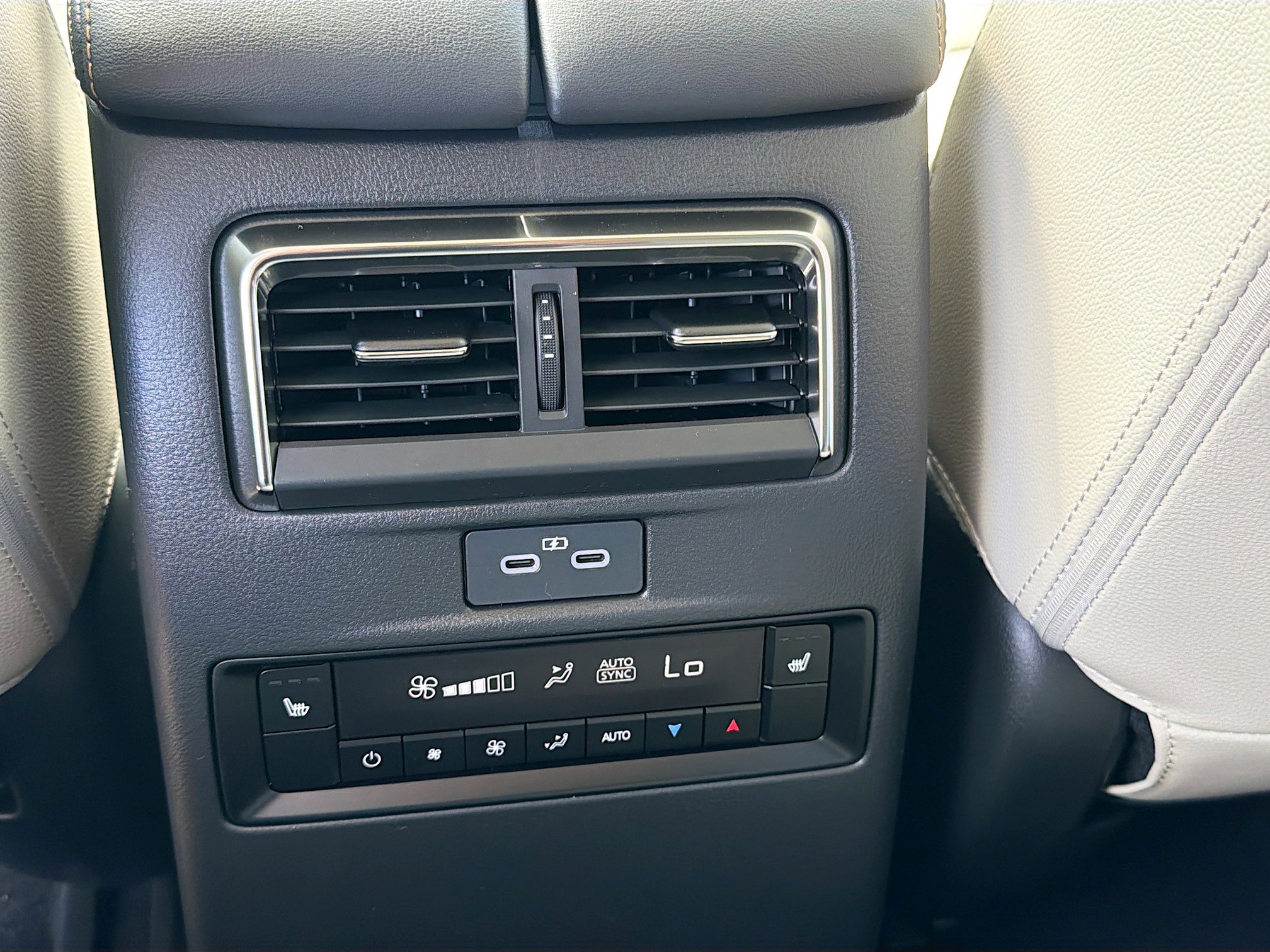 New 2026 MAZDA CX-90 3.3 Turbo w/ Preferred Package image 22