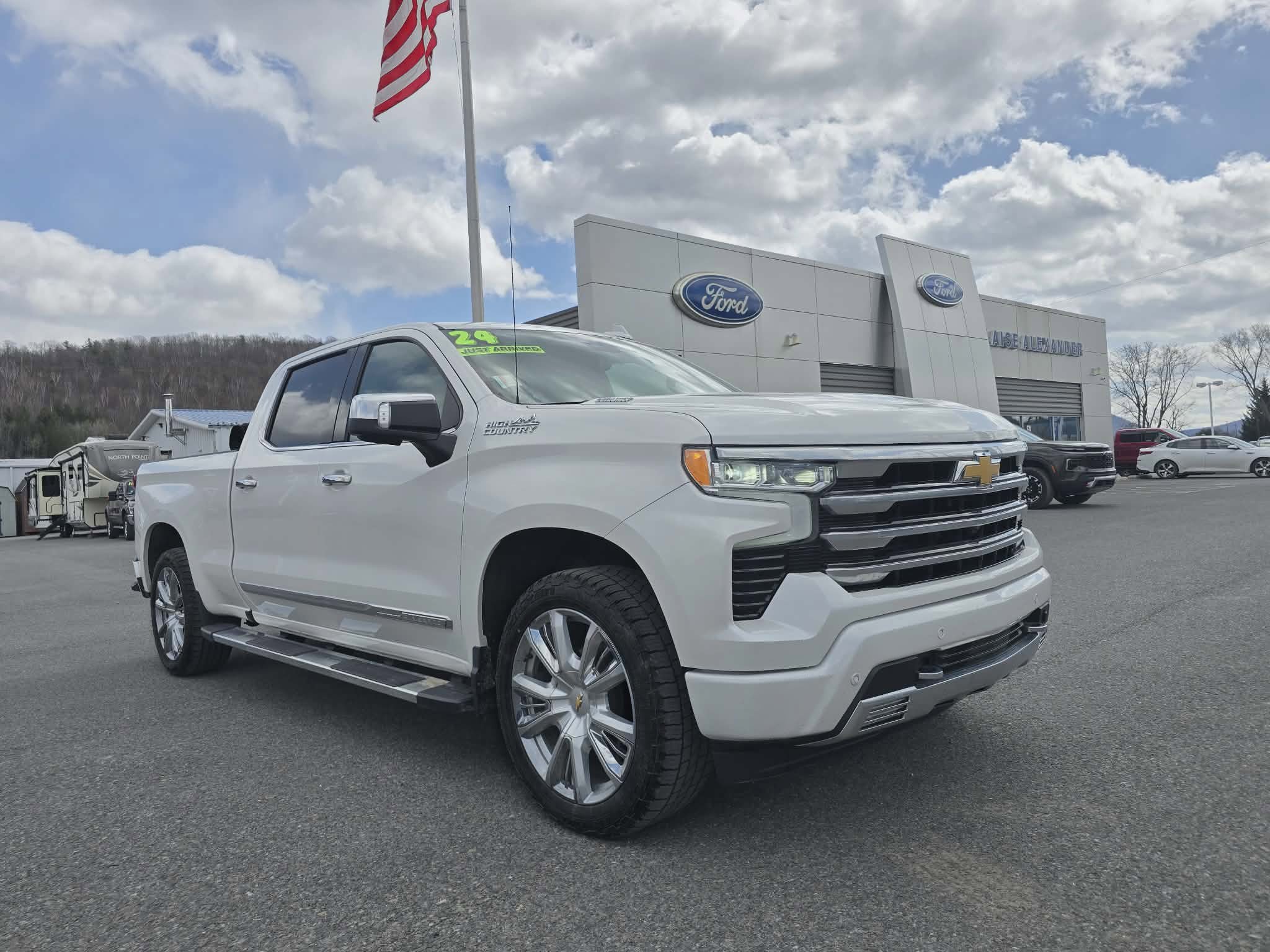 Used 2024 Chevrolet Silverado 1500 High Country w/ High Country Premium Package
