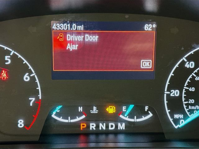 Used 2023 Ford Transit 350 XLT image 25