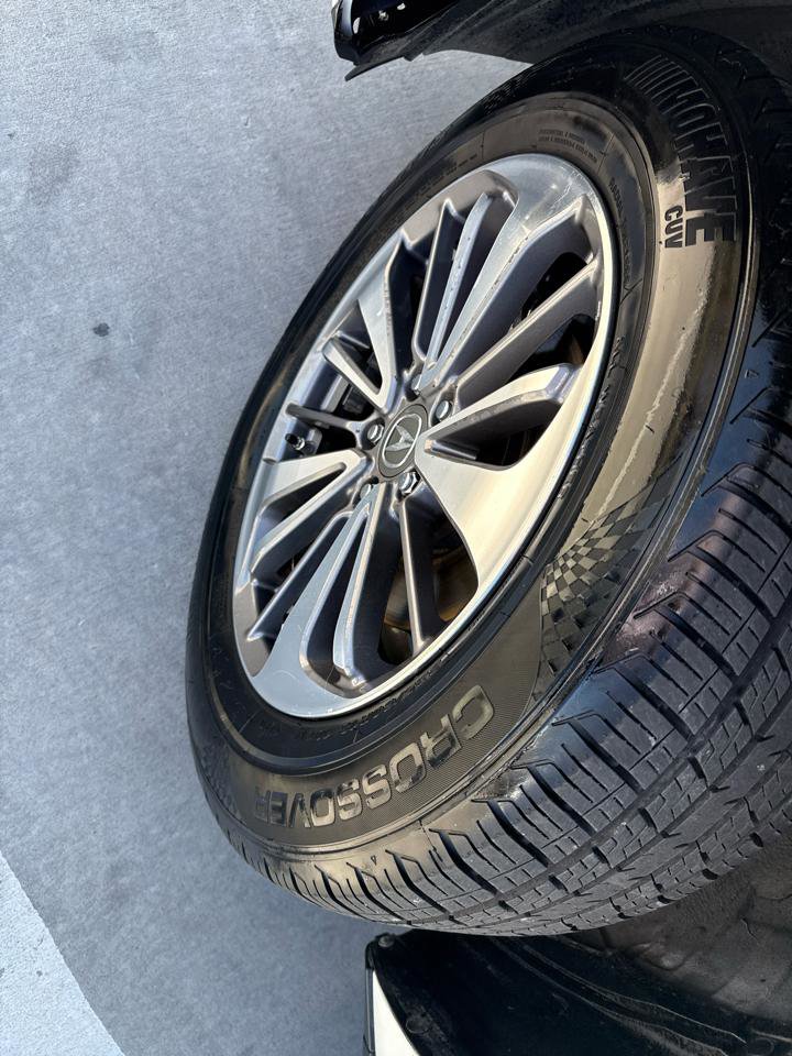 Used 2017 Acura RDX FWD w/ Advance Package image 2