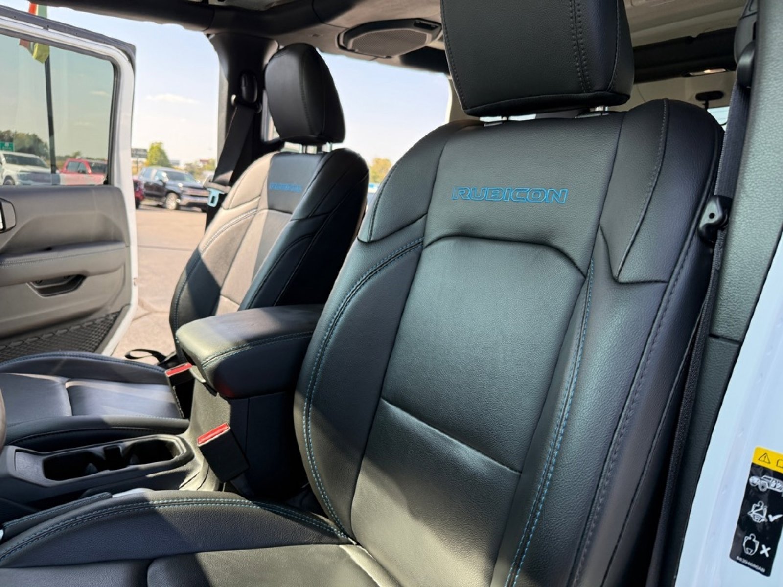 Used 2022 Jeep Wrangler Unlimited Rubicon 4xe w/ Cold Weather Group image 16