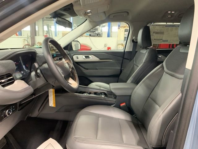 New 2026 Ford Explorer Active image 10