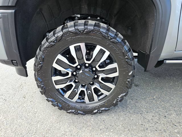 Used 2025 GMC Sierra 2500 Denali Ultimate w/ Max Trailering Package AWD/4WD image 10