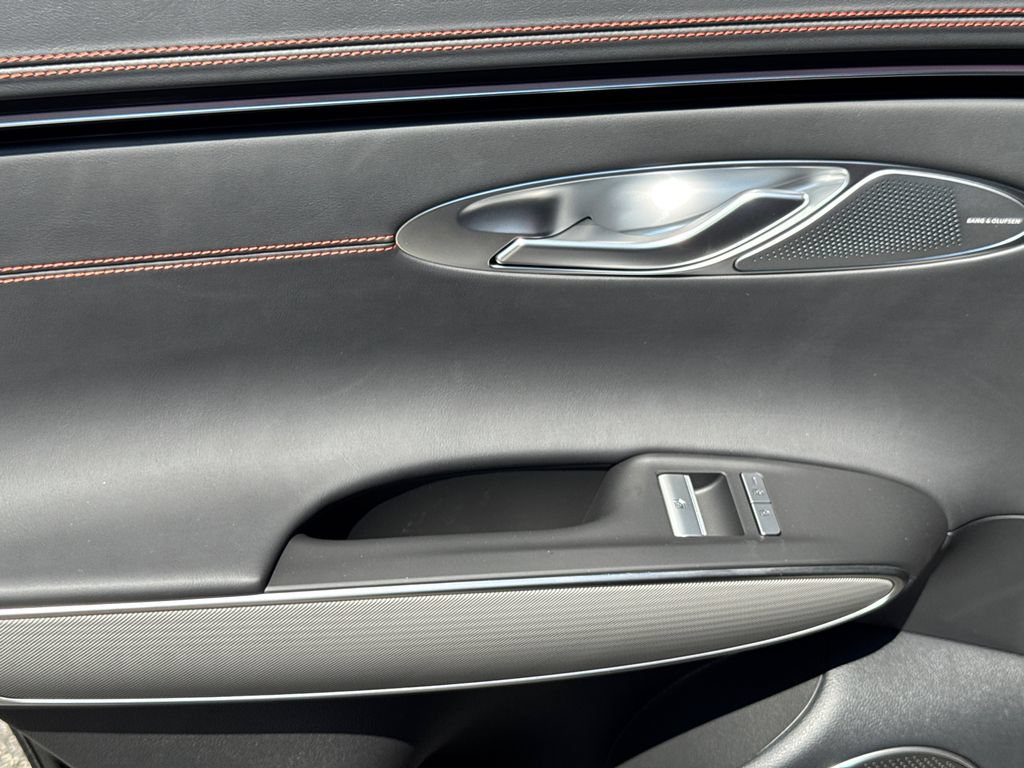 New 2027 Genesis GV70 2.5T Sport Prestige AWD/4WD image 22