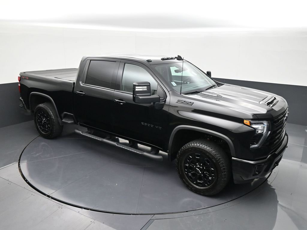 Used 2024 Chevrolet Silverado 2500 LTZ w/ LTZ Plus Package AWD/4WD image 18