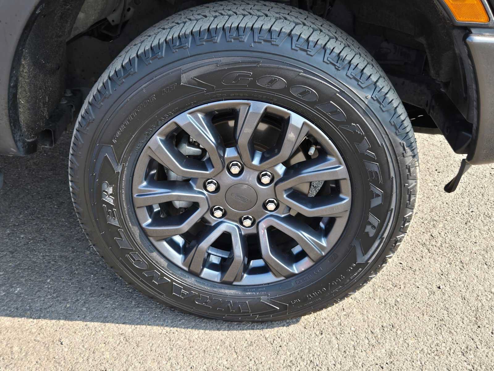 Used 2023 Ford Ranger XLT w/ Equipment Group 301A Mid AWD/4WD image 9