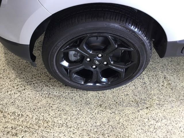 Used 2021 Ford EcoSport SES image 10