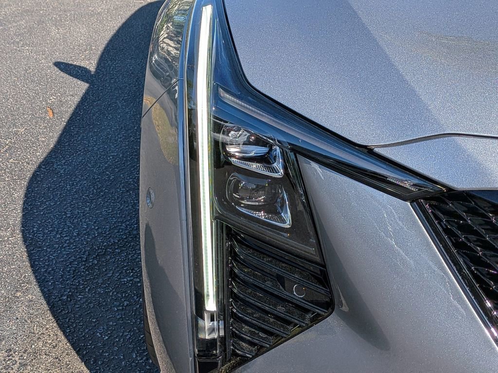 New 2026 Cadillac CT5 V w/ Technology Package AWD/4WD image 12