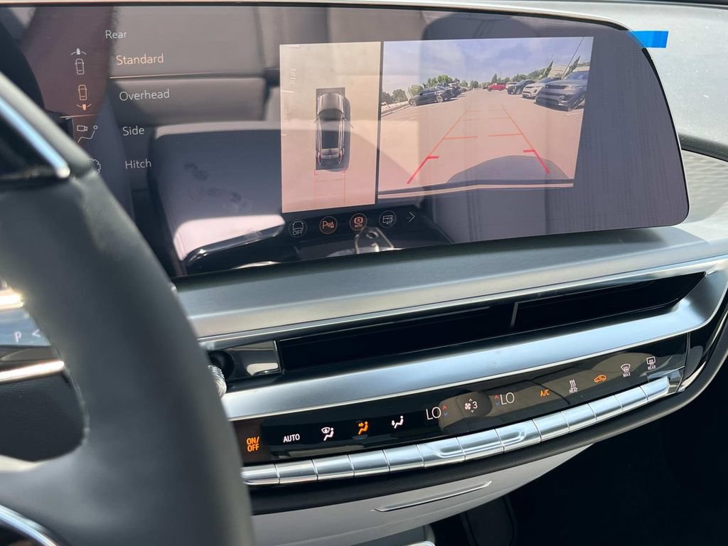 New 2026 Cadillac Lyriq Sport AWD/4WD image 24