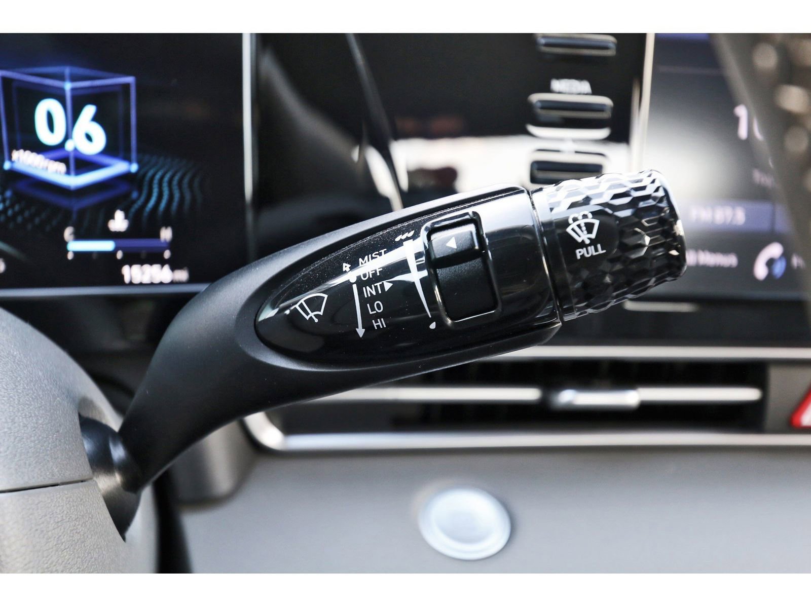 Used 2021 Hyundai Elantra SEL w/ Convenience Package image 20