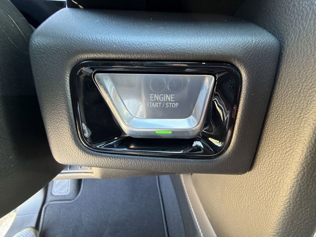 New 2026 GMC Yukon Elevation image 21