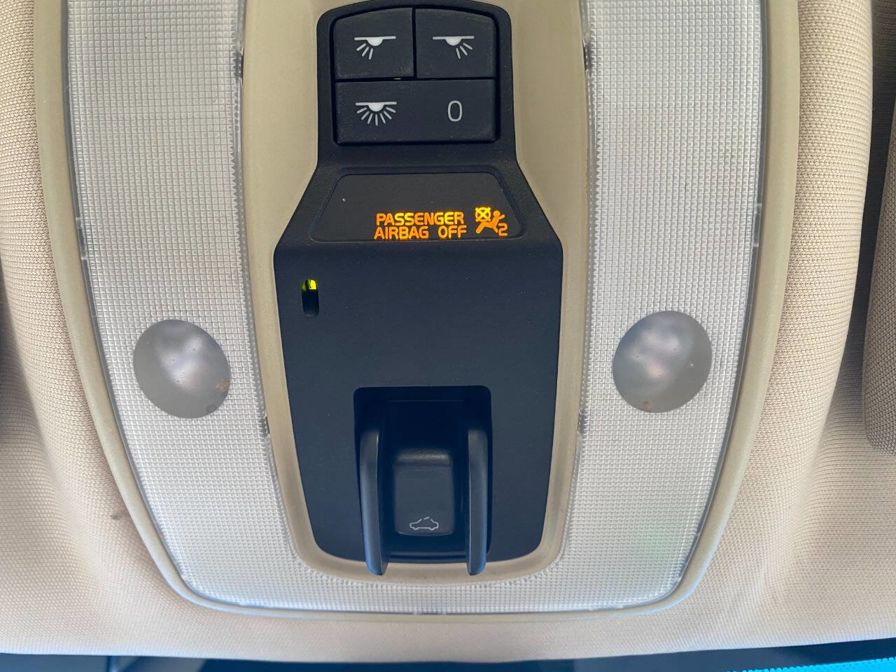 Used 2010 Volvo S80 3.2 image 19