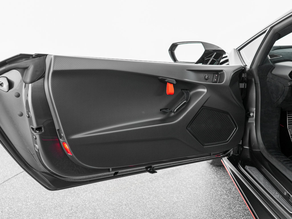Used 2023 Lamborghini Huracan STO RWD image 13