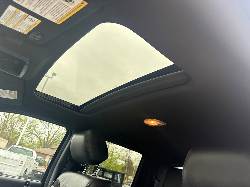 Used 2014 Ford F150 Raptor w/ Equipment Group 801A Luxury image 31