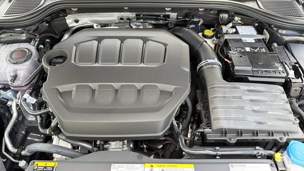 New 2026 Volkswagen GTI SE FWD image 29
