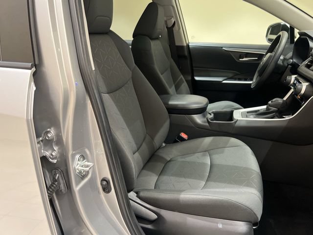 Used 2023 Toyota RAV4 XLE w/ Convenience Package FWD image 25