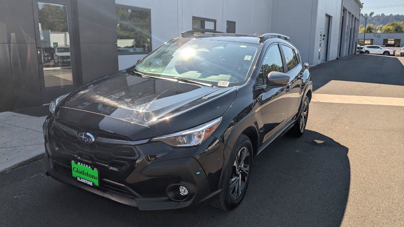 Used 2025 Subaru Crosstrek 2.5i Premium AWD/4WD image 2