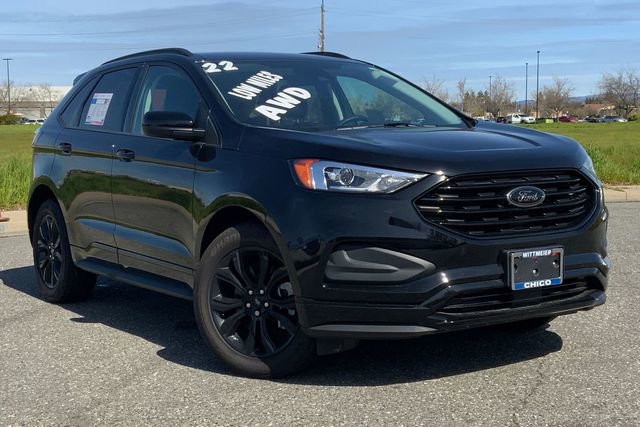 Used 2022 Ford Edge SE w/ Black Appearance Package image 2
