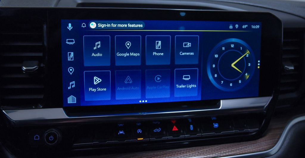 Used 2025 Chevrolet Silverado 1500 LT w/ Work Truck Package image 7